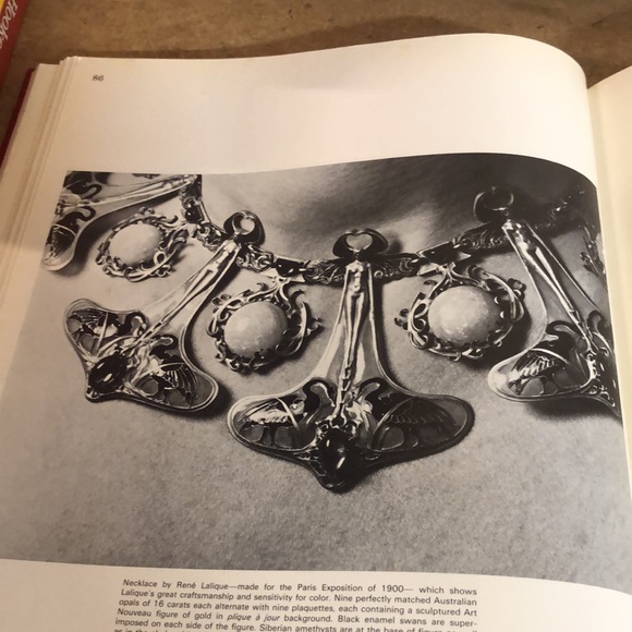 THE GREAT BOOK OF JEWELS By Heiniger Eans A. And Jean - Hardcover Mint Condition - Picture 7 of 12